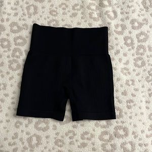 Colsie Seamless Ribbed Bike Short
